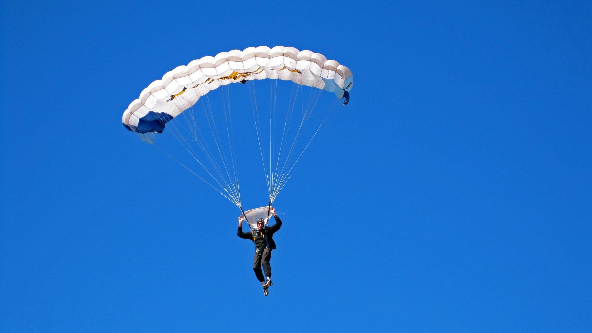 德甲攻守激烈：节奏快，精彩不断！，德甲德甲