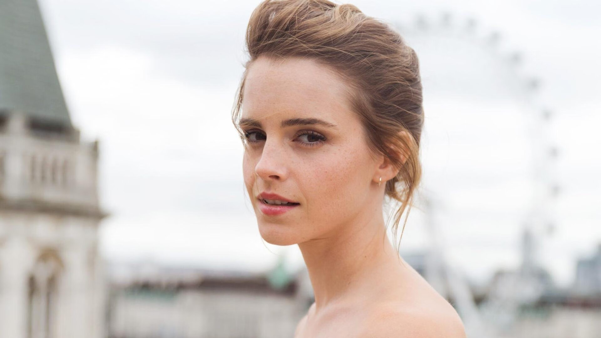 爱游戏体育官方网站-“英超争冠烽火燎原，胜负关系到最终排名”，英超实力分析